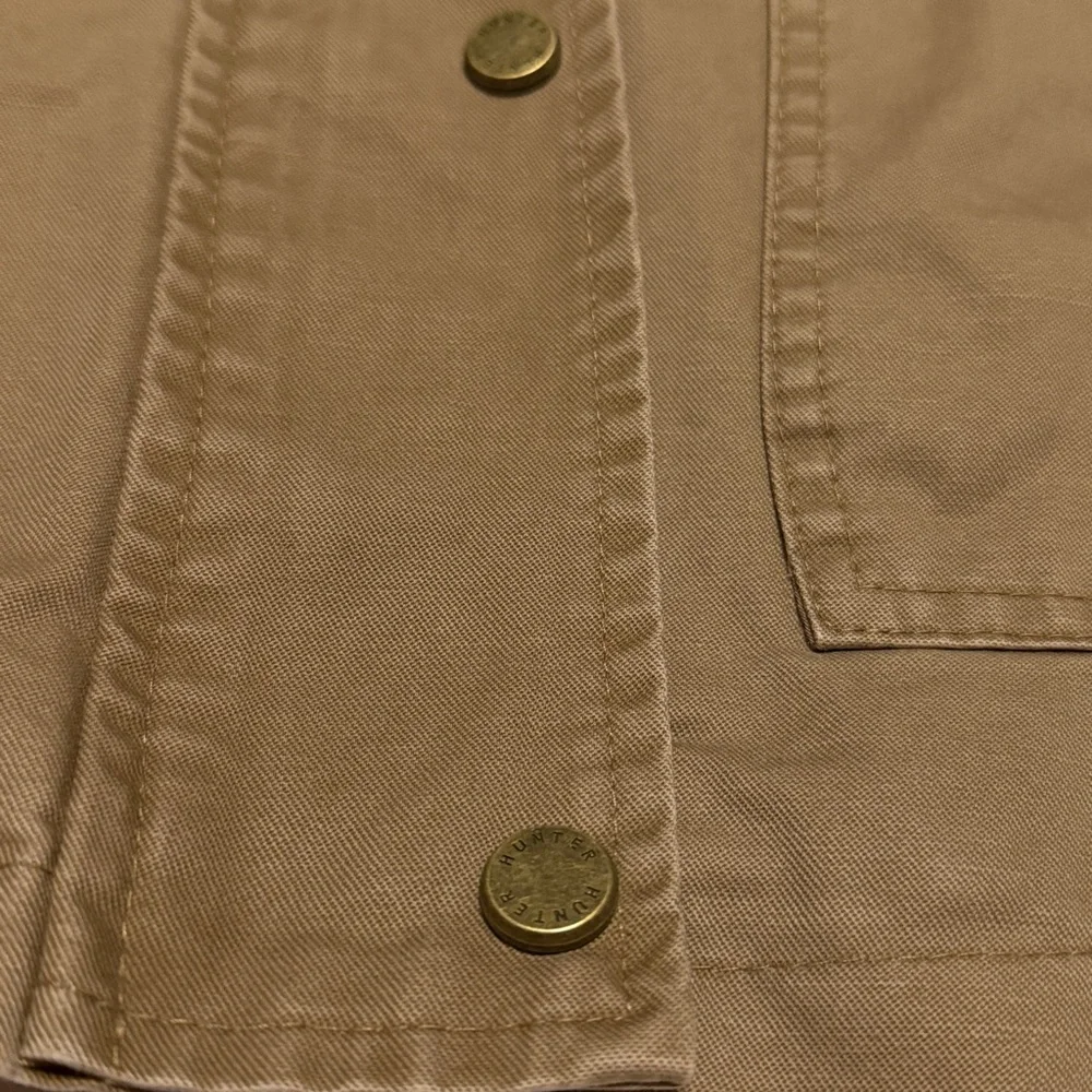 Hunter Insulated Tan Barn Crop Jacket with Dark Brown Corduroy Collar M NWT - Picture 10 of 16